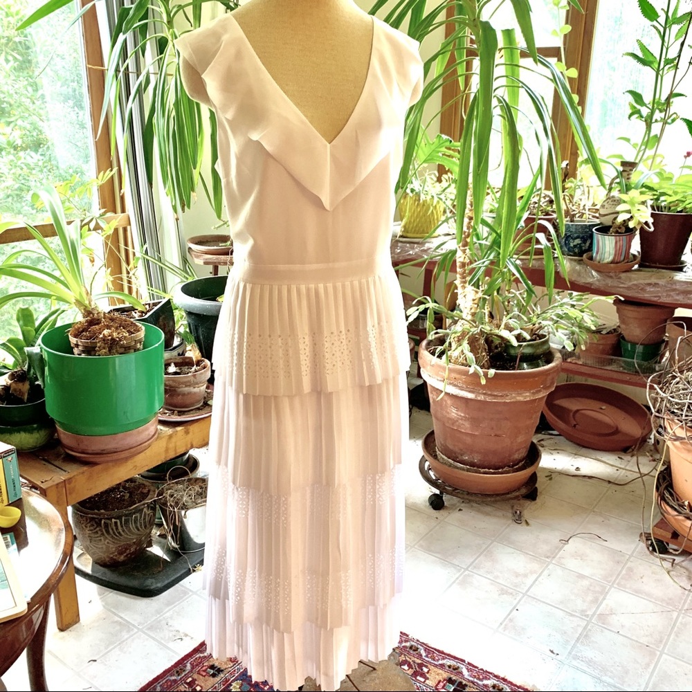 Laser Cut Ruffle Tier Midi Dress Sz 14 NWT